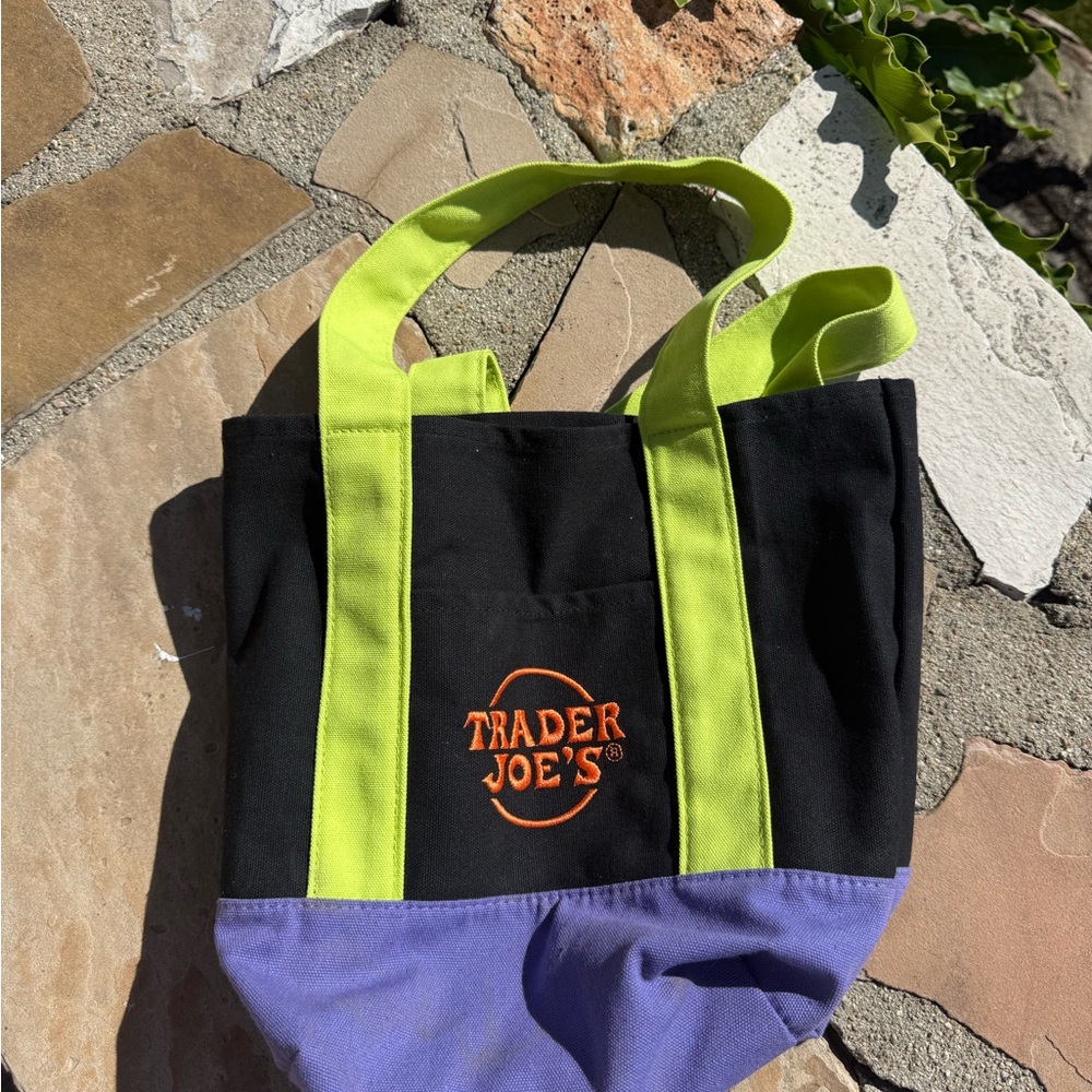 Trader Joe’s Black Canvas Tote with Lime Handles and Purple Base HALLOWEEN